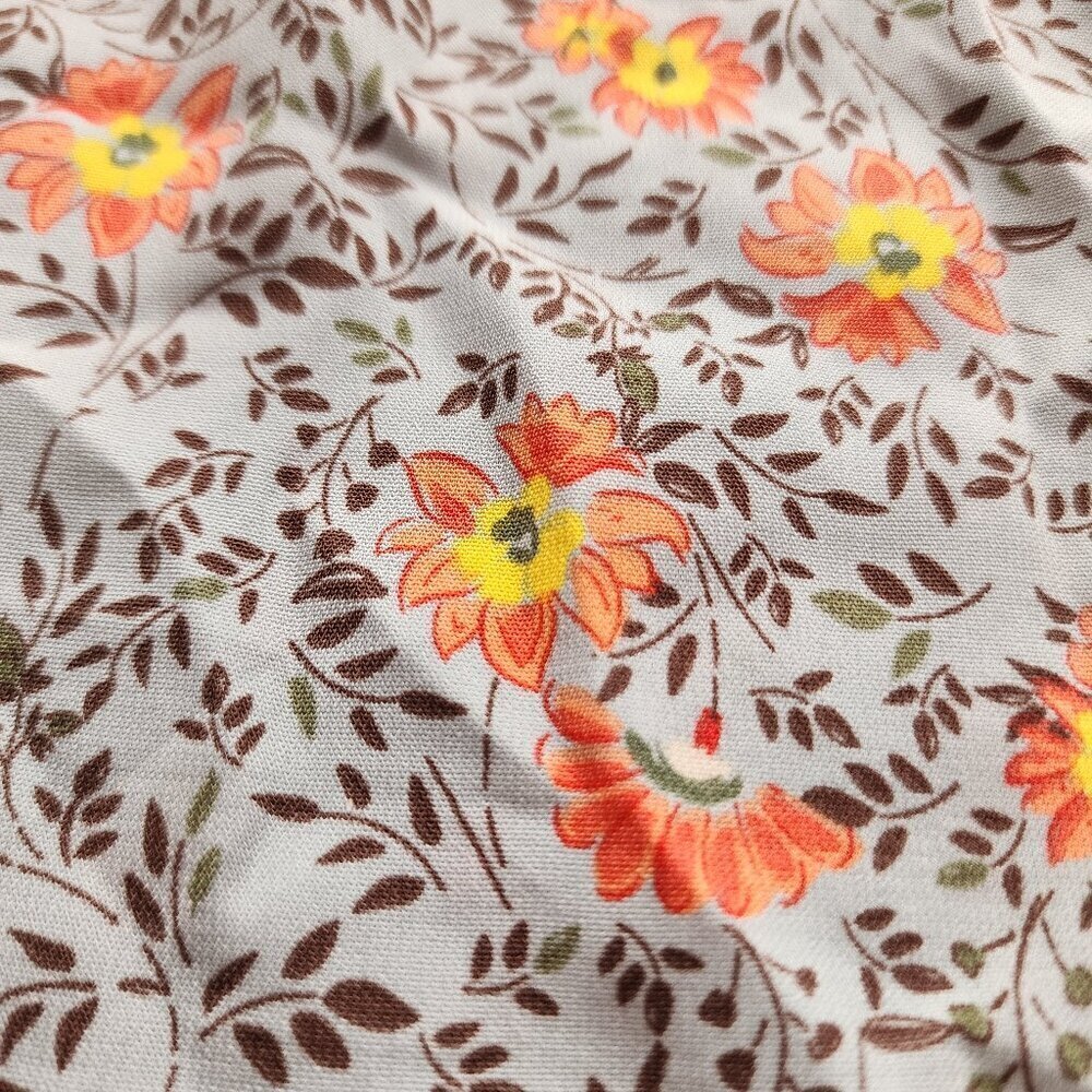 NWOT Sienna Sky Top Womens Lg Boho Floral Smocked Cottagecore Milkmaid Bloom Rtr - Picture 3 of 7